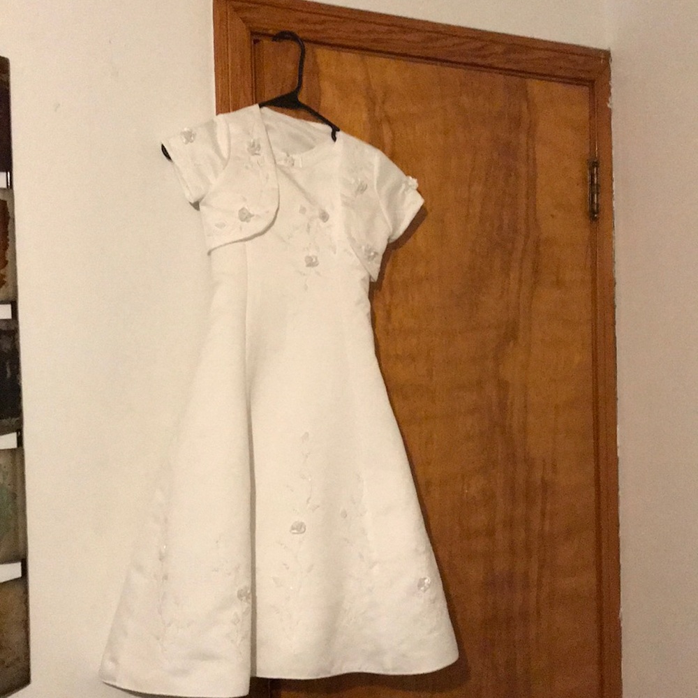 Little girl wedding dress two piece like new